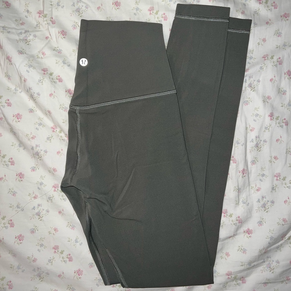 NWOT Lululemon aligns